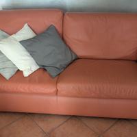 divani 3 e 2 posti 