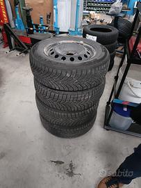 Gomme termiche con cerchi in acciaio