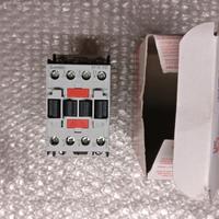 Contattore Lovato BF1801D024 Relè 24V dc