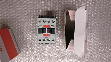 Contattore Lovato BF1801D024 Relè 24V dc