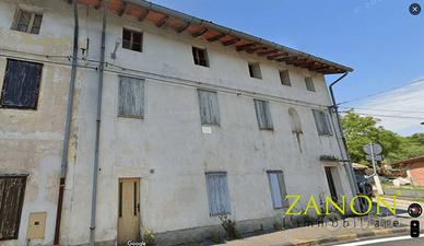Casa accostata - Capriva del Friuli