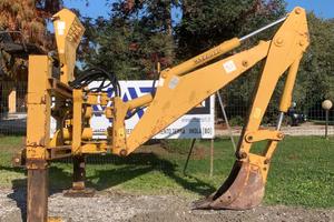 Retroescavatore mazzotti