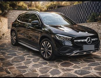 MERCEDES GLA 180D