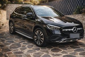 MERCEDES GLA 180D