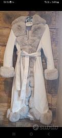 cappotto in panno con pelliccia sintetica 