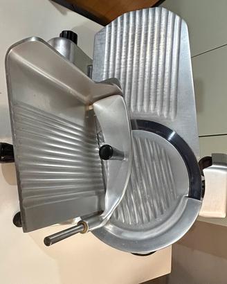 Affettatrice RGV 250/S Dolly con affilatore