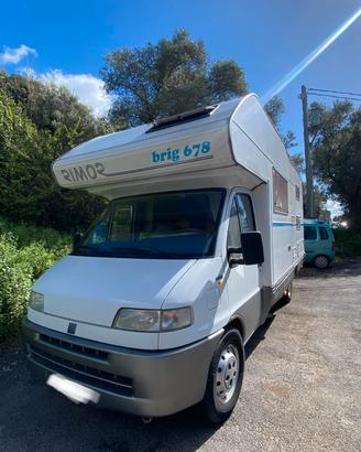 Camper Rimor Brig 678