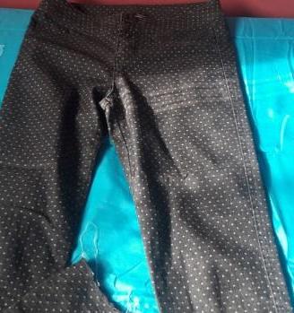 Jeans nero a pois bianchi Tg S