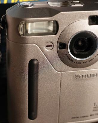 Digicam Vintage Fujifilm MX-700 (1998)