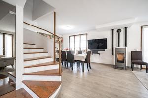 VILLA SINGOLA A OLGINATE