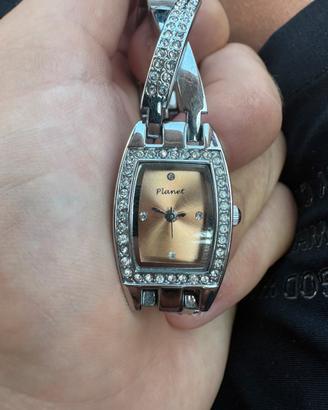 orologio indossato da belen