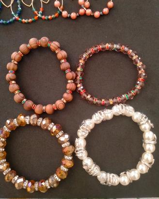 braccialetti con perline
