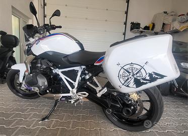   BMW  R1250R HP