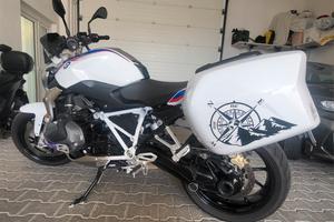   BMW  R1250R HP