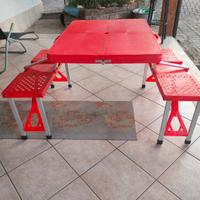 Tavolo pieghevole per 4 persone
