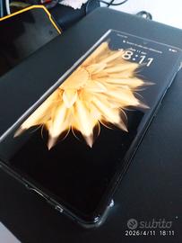 Honor magic v2