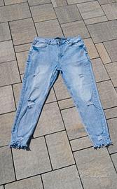 jeans strappati denim
