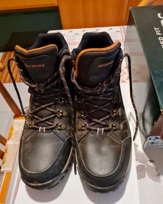 Scarponi Skechers uomo misura 41