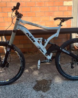 Downhill ktm