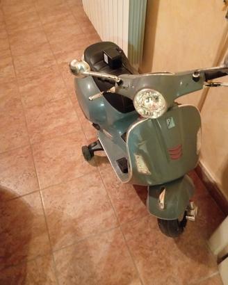 Vespa Piaggio Elettrica per Bambini - Grigio