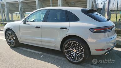 PORSCHE MACAN 2.0 BENZ. 245CV