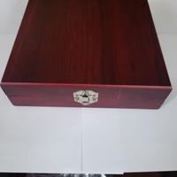 Set di accessori da vino
