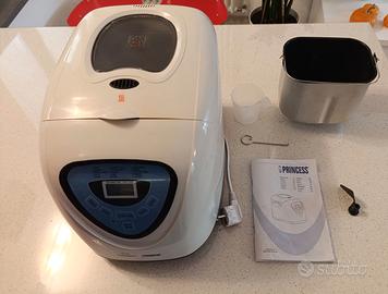 Macchina del pane Princess "La panetteria"