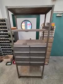 Scaffale Metallico da Officina con 8 Cassetti 