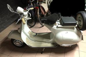 Vespa struzzo 150 vl
