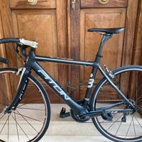 Bici da corsa in carbonio Piton rc14