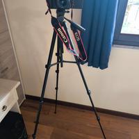 Canon 600d + action cam+ treppiede telescopico+acc