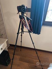 Canon 600d + action cam+ treppiede telescopico+acc