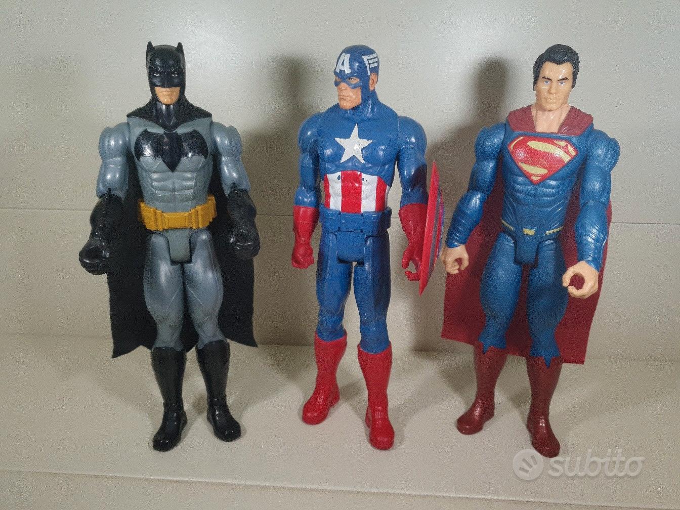 Se 3 Action Figure Batman Captain America Superman - Collezionismo In ...