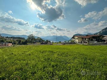 Terreno edificabile con progetto