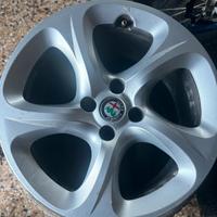 Cerchi Alfa romeo r16