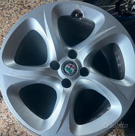Cerchi Alfa romeo r16