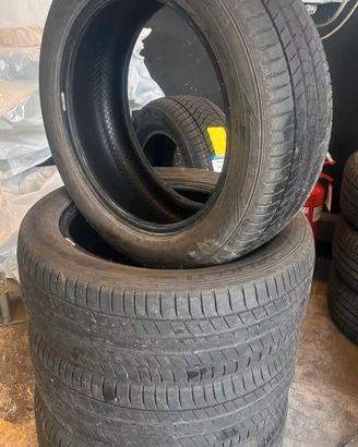 Pneumatici Falken 205 / 55 R 17 con soli 5000 km