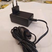 Alimentatore per regolabarba rowenta