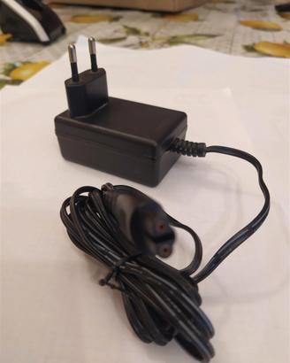 Alimentatore per regolabarba rowenta