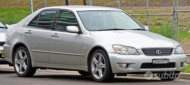 Parabrezza Lexus IS 200 I serie (99-05)