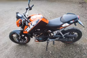 KTM Duke 125