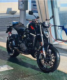 Ducati Monster 937