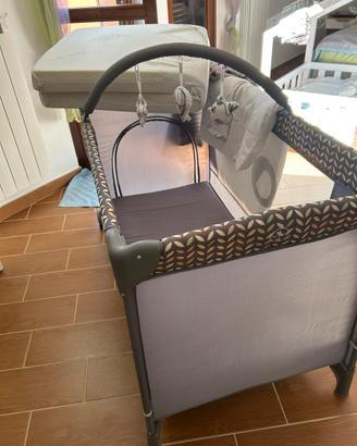 Box campeggio pieghevole + materasso