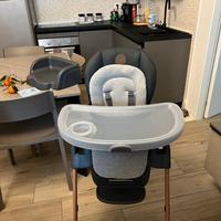 Seggiolone evolutivo maxi cosi  con vassoio