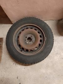 4 gomme invernali con cerchio fiat panda 