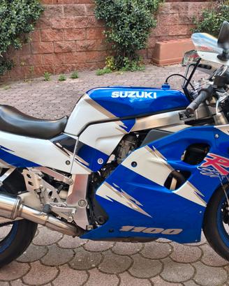 SUZUKI GSX-R 1100