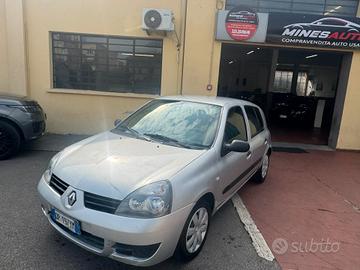 Renault Clio 1.2 5 PORTE GPL Confort
