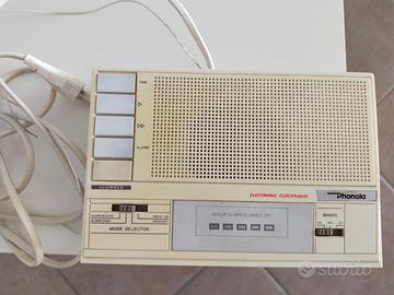 Radiosveglia elettronica Phonola "vintage"