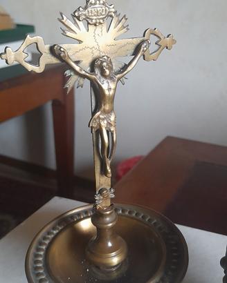 pisside e crocefisso