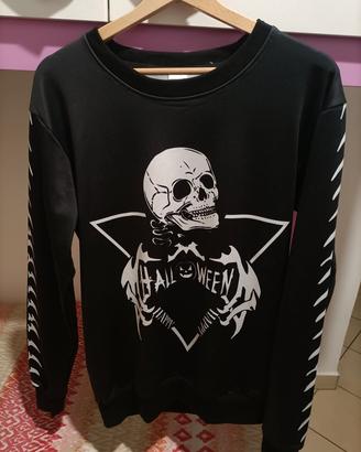 Felpa nera con scheletro 